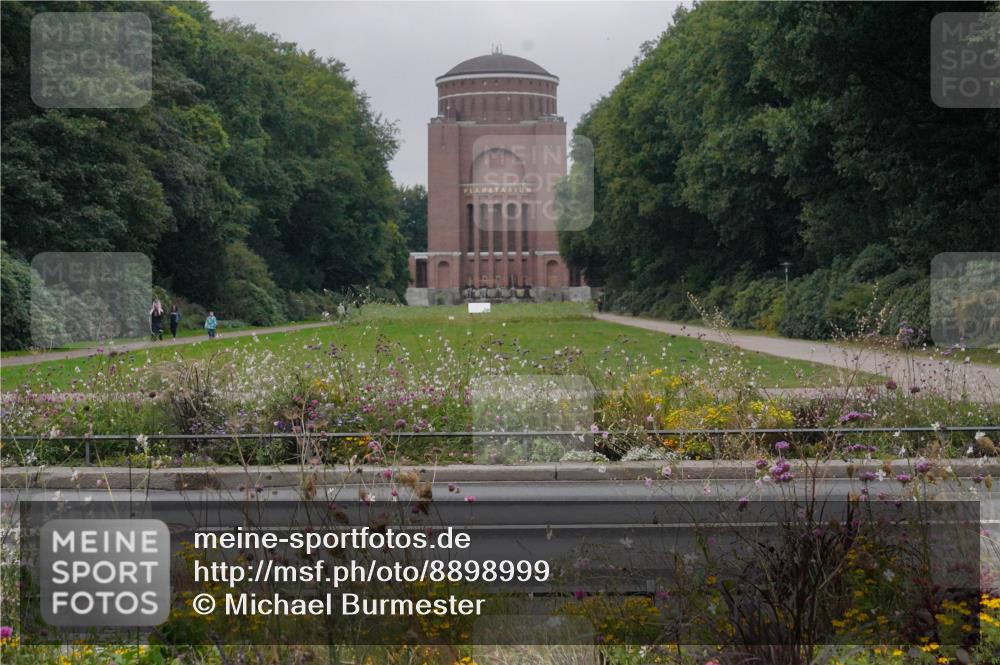 14.09.2025 - Stadtparktriathlon Michael Burmester http://msf.ph/oto/8898999 14.09.2025 09:08:57 Radfahren 362, 434 meine-sportfotos.de