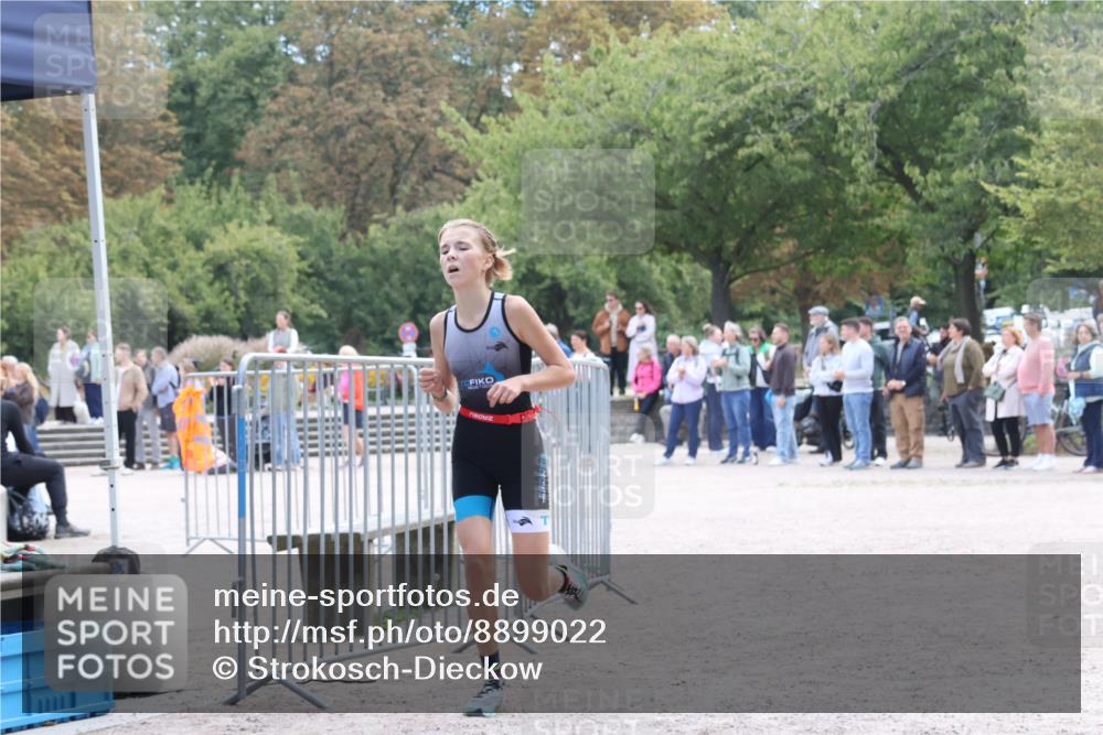 14.09.2025 - Stadtparktriathlon Strokosch-Dieckow http://msf.ph/oto/8899022 14.09.2025 14:09:16 Ziel 1630 meine-sportfotos.de