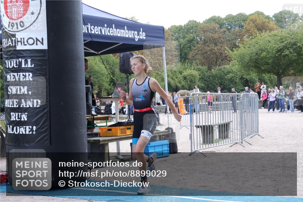 14.09.2025 - Stadtparktriathlon Strokosch-Dieckow http://msf.ph/oto/8899029 14.09.2025 14:09:17 Ziel 1630 meine-sportfotos.de