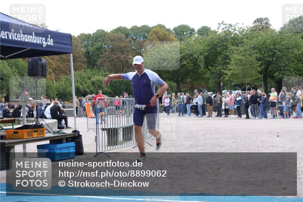 14.09.2025 - Stadtparktriathlon Strokosch-Dieckow http://msf.ph/oto/8899062 14.09.2025 14:09:30 Ziel 1443, 1511 meine-sportfotos.de