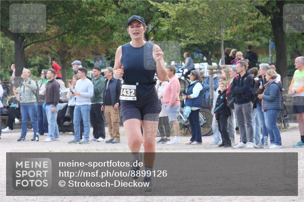 14.09.2025 - Stadtparktriathlon Strokosch-Dieckow http://msf.ph/oto/8899126 14.09.2025 14:10:37 Ziel 1432, 1537 meine-sportfotos.de