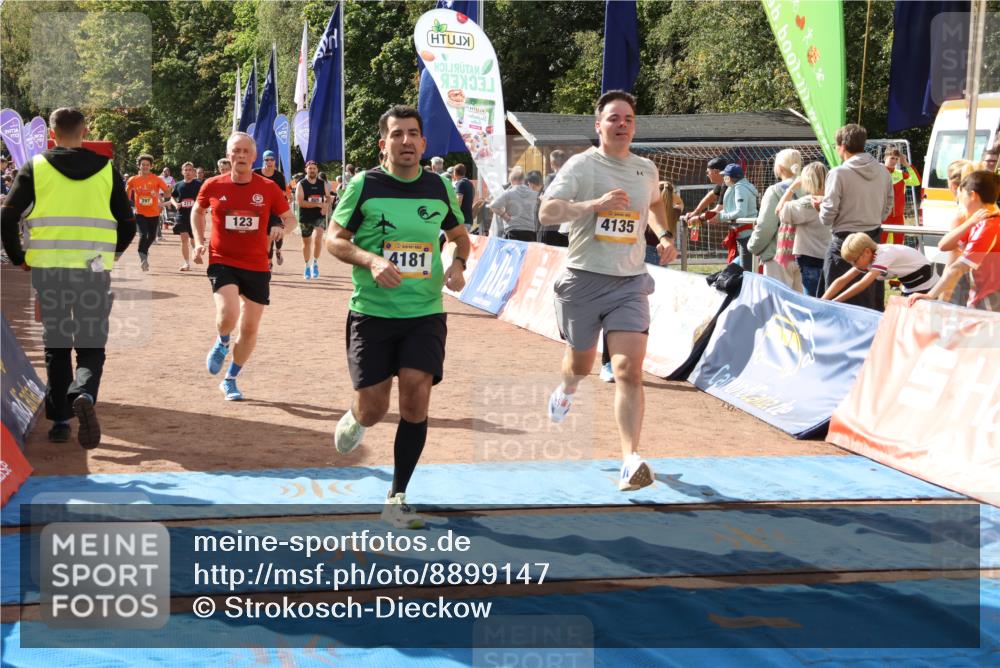 14.09.2025 - Airport Race Strokosch-Dieckow http://msf.ph/oto/8899147 14.09.2025 12:26:59 Ziel 17, 123, 277, 297, 298, 805, 1643, 1776, 1803, 1960, 4135, 4181, 5530 meine-sportfotos.de