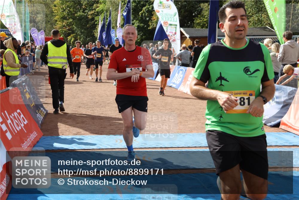 14.09.2025 - Airport Race Strokosch-Dieckow http://msf.ph/oto/8899171 14.09.2025 12:27:01 Ziel 123, 277, 297, 298, 805, 1414, 1643, 1658, 1707, 1776, 1960, 4135, 4181, 5530 meine-sportfotos.de