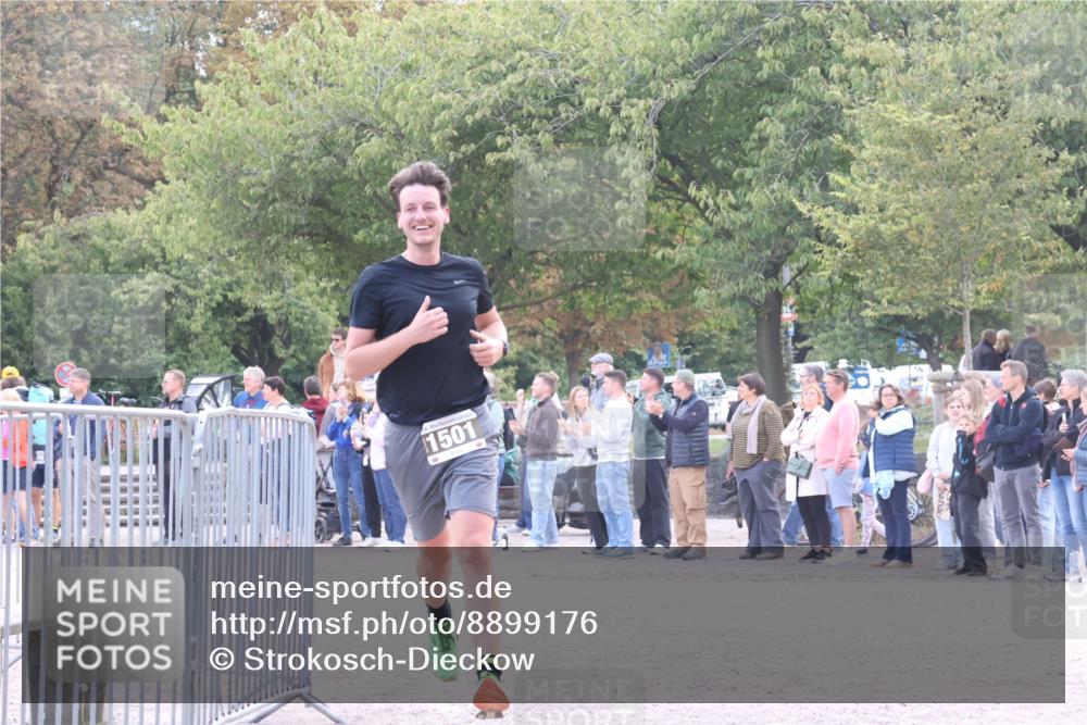 14.09.2025 - Stadtparktriathlon Strokosch-Dieckow http://msf.ph/oto/8899176 14.09.2025 14:11:04 Ziel 1501 meine-sportfotos.de