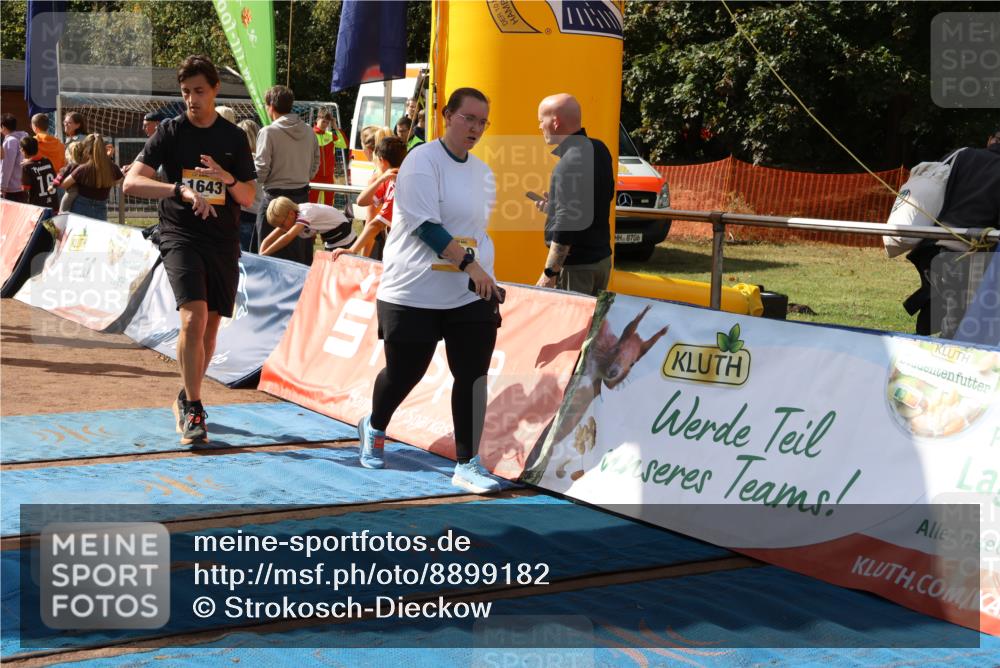 14.09.2025 - Airport Race Strokosch-Dieckow http://msf.ph/oto/8899182 14.09.2025 12:27:03 Ziel 123, 277, 297, 298, 589, 644, 805, 1414, 1643, 1658, 1707, 1776, 1960, 4135, 4181, 5530 meine-sportfotos.de