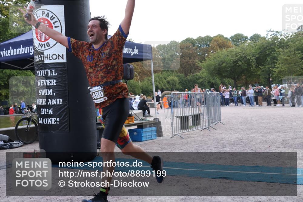 14.09.2025 - Stadtparktriathlon Strokosch-Dieckow http://msf.ph/oto/8899199 14.09.2025 14:11:13 Ziel 1427, 1480, 1548 meine-sportfotos.de