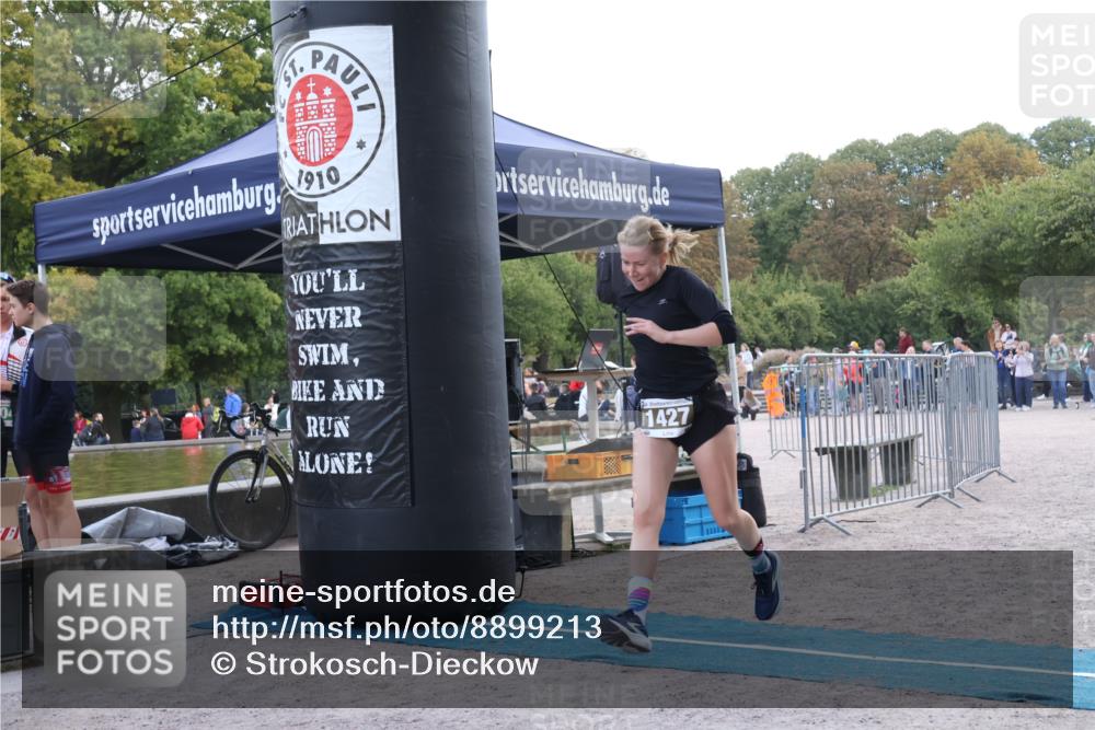 14.09.2025 - Stadtparktriathlon Strokosch-Dieckow http://msf.ph/oto/8899213 14.09.2025 14:11:18 Ziel 1427, 1480, 1548, 1647 meine-sportfotos.de