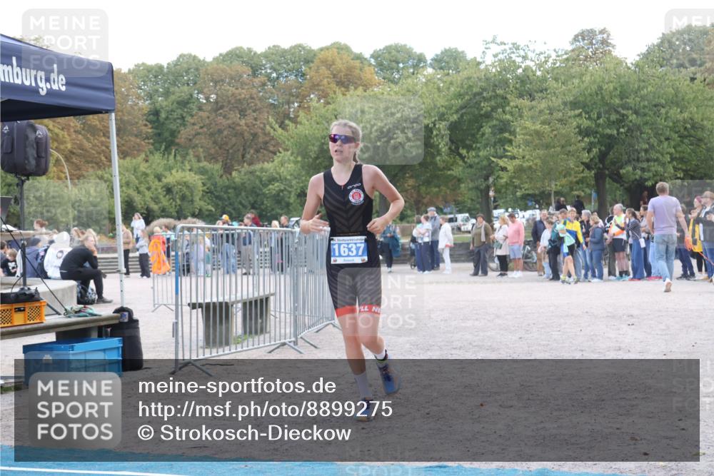 14.09.2025 - Stadtparktriathlon Strokosch-Dieckow http://msf.ph/oto/8899275 14.09.2025 14:11:56 Ziel 1637 meine-sportfotos.de