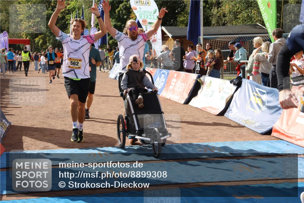 14.09.2025 - Airport Race Strokosch-Dieckow http://msf.ph/oto/8899308 14.09.2025 12:27:13 Ziel 73, 80, 172, 528, 562, 589, 644, 1036, 1414, 1621, 1658, 1707, 1814, 4187 meine-sportfotos.de