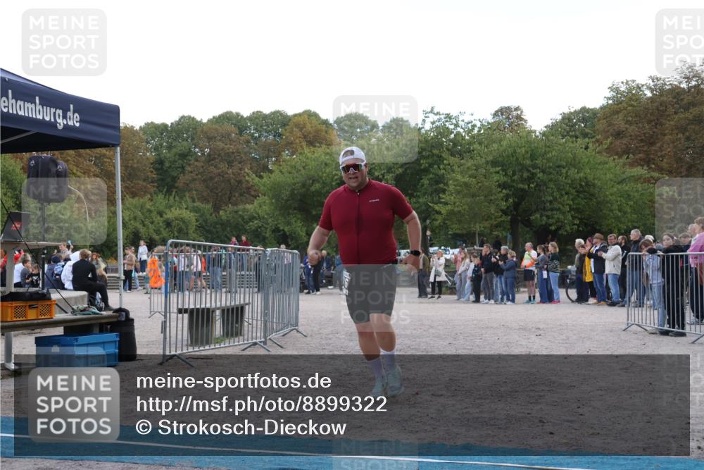 14.09.2025 - Stadtparktriathlon Strokosch-Dieckow http://msf.ph/oto/8899322 14.09.2025 14:12:31 Ziel 1376, 1662, 1679 meine-sportfotos.de