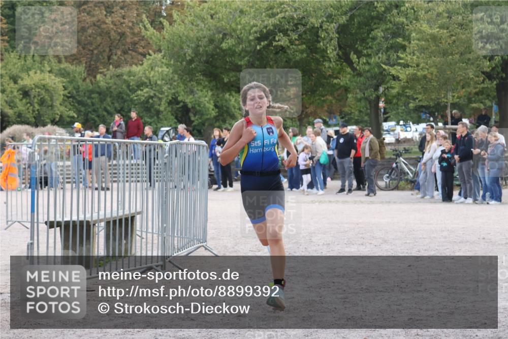 14.09.2025 - Stadtparktriathlon Strokosch-Dieckow http://msf.ph/oto/8899392 14.09.2025 14:13:10 Ziel 1644, 1650 meine-sportfotos.de