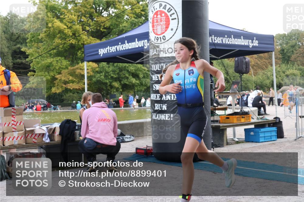 14.09.2025 - Stadtparktriathlon Strokosch-Dieckow http://msf.ph/oto/8899401 14.09.2025 14:13:11 Ziel 1644, 1650 meine-sportfotos.de