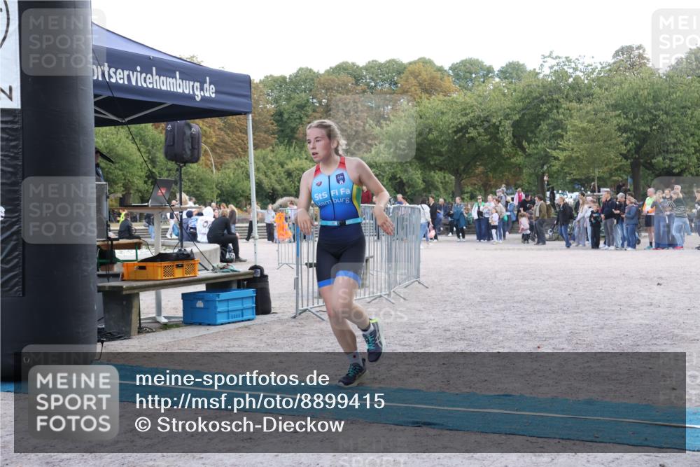 14.09.2025 - Stadtparktriathlon Strokosch-Dieckow http://msf.ph/oto/8899415 14.09.2025 14:13:16 Ziel 1644, 1650 meine-sportfotos.de