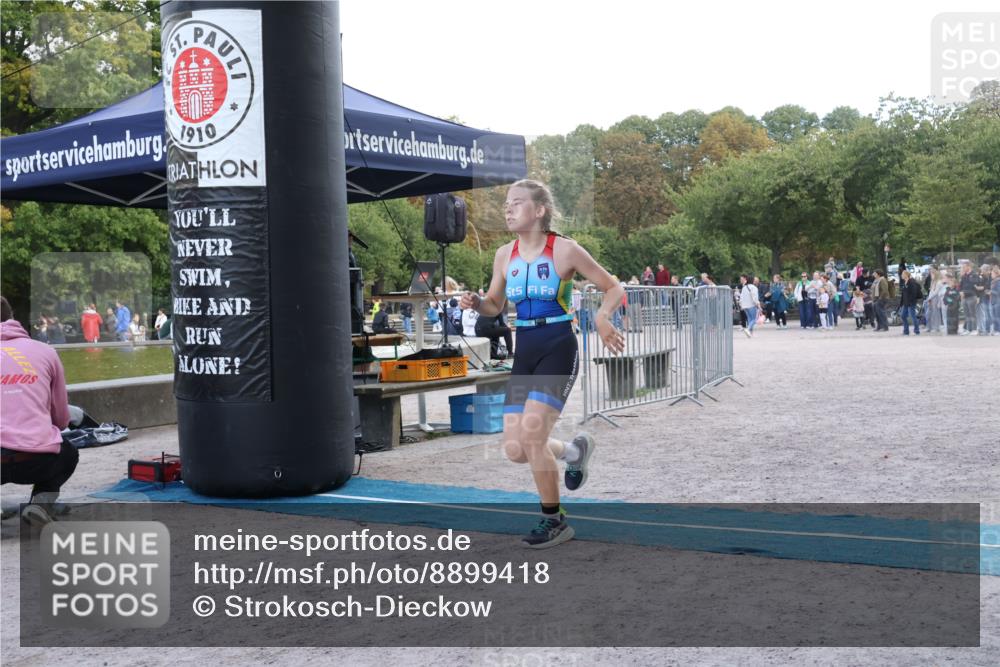 14.09.2025 - Stadtparktriathlon Strokosch-Dieckow http://msf.ph/oto/8899418 14.09.2025 14:13:16 Ziel 1644, 1650 meine-sportfotos.de