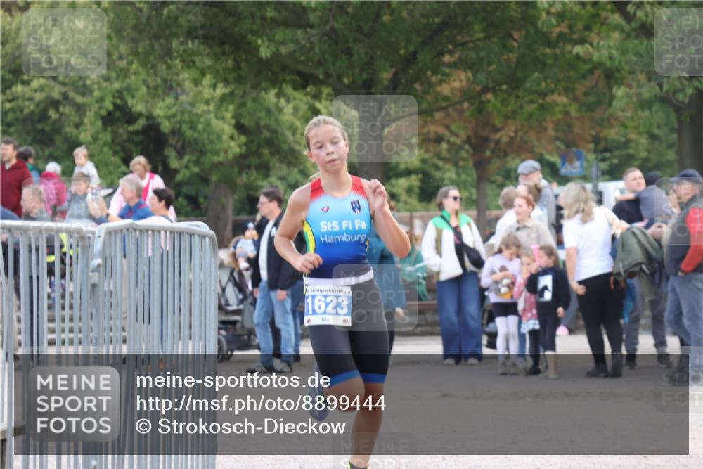14.09.2025 - Stadtparktriathlon Strokosch-Dieckow http://msf.ph/oto/8899444 14.09.2025 14:13:33 Ziel 1436, 1447, 1623 meine-sportfotos.de