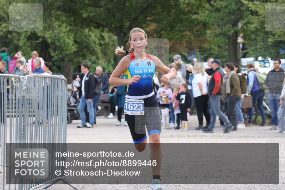14.09.2025 - Stadtparktriathlon Strokosch-Dieckow http://msf.ph/oto/8899446 14.09.2025 14:13:33 Ziel 1436, 1447, 1623 meine-sportfotos.de