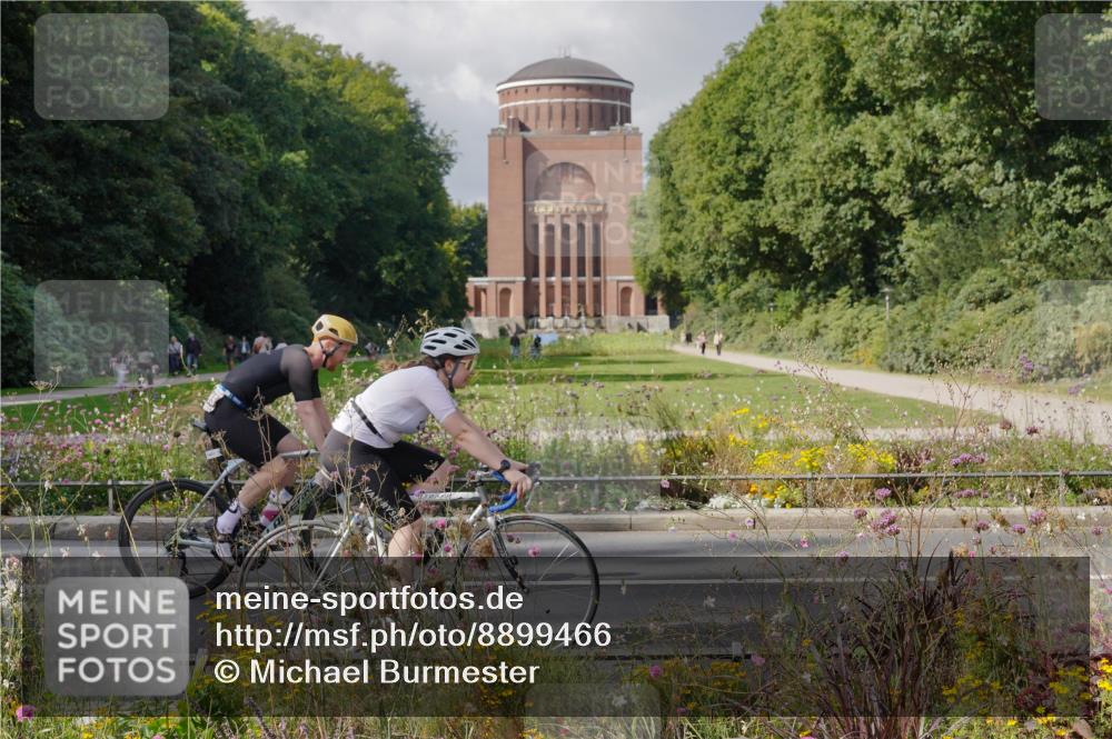 14.09.2025 - Stadtparktriathlon Michael Burmester http://msf.ph/oto/8899466 14.09.2025 12:56:24 Radfahren 1248, 1256, 1263, 1278, 1283, 1367, 1400, 1415, 1499, 1510 meine-sportfotos.de