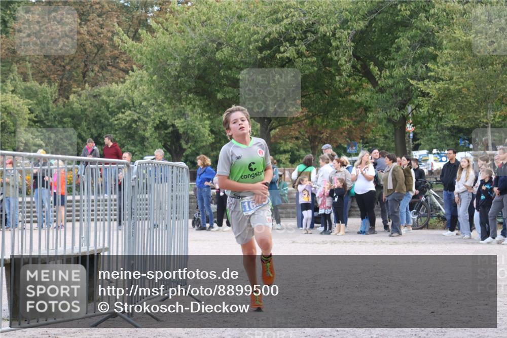 14.09.2025 - Stadtparktriathlon Strokosch-Dieckow http://msf.ph/oto/8899500 14.09.2025 14:14:05 Ziel 1634, 1688 meine-sportfotos.de