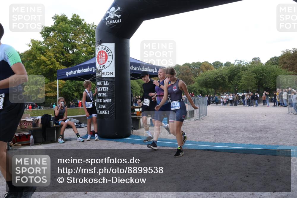 14.09.2025 - Stadtparktriathlon Strokosch-Dieckow http://msf.ph/oto/8899538 14.09.2025 14:14:14 Ziel 1425, 1505, 1508, 1558, 1627, 1648 meine-sportfotos.de
