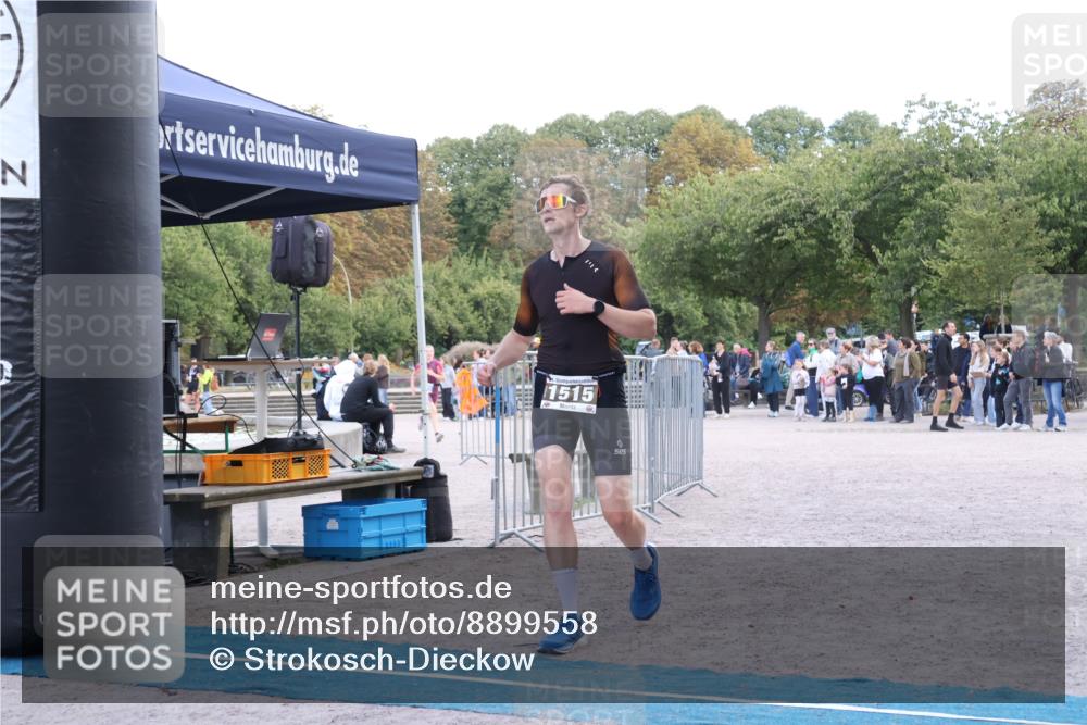 14.09.2025 - Stadtparktriathlon Strokosch-Dieckow http://msf.ph/oto/8899558 14.09.2025 14:14:23 Ziel 1515, 1627, 1631 meine-sportfotos.de
