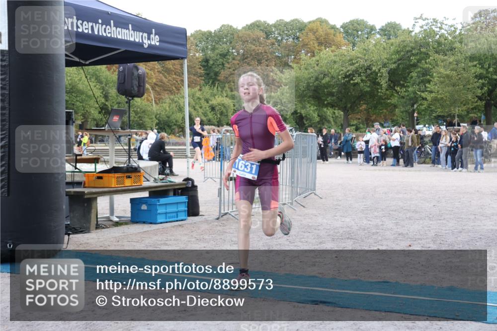 14.09.2025 - Stadtparktriathlon Strokosch-Dieckow http://msf.ph/oto/8899573 14.09.2025 14:14:27 Ziel 1448, 1515, 1631 meine-sportfotos.de