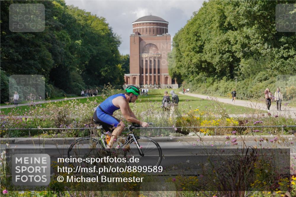 14.09.2025 - Stadtparktriathlon Michael Burmester http://msf.ph/oto/8899589 14.09.2025 12:58:05 Radfahren 1268, 1288, 1328, 1373, 1383, 1386, 1521 meine-sportfotos.de