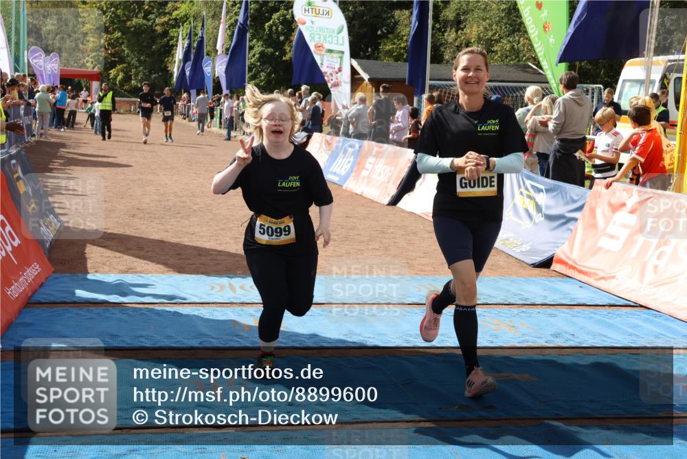 14.09.2025 - Airport Race Strokosch-Dieckow http://msf.ph/oto/8899600 14.09.2025 12:27:35 Ziel 569, 814, 5099 meine-sportfotos.de