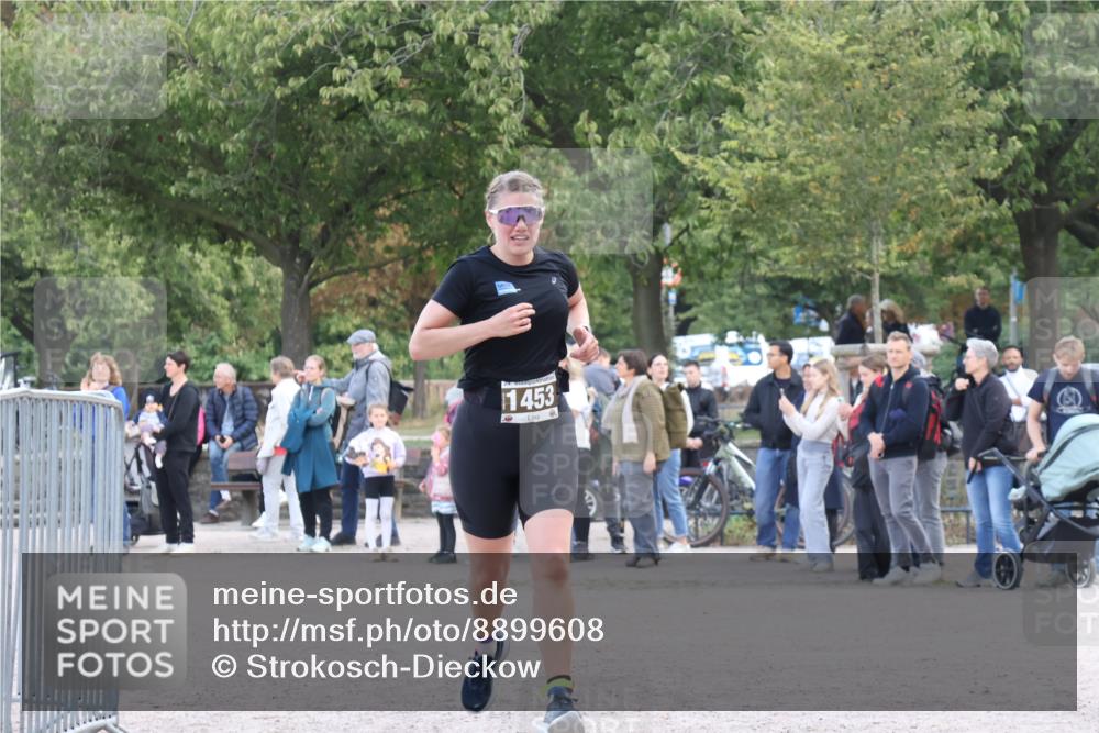 14.09.2025 - Stadtparktriathlon Strokosch-Dieckow http://msf.ph/oto/8899608 14.09.2025 14:14:45 Ziel 1438, 1439, 1453, 1663 meine-sportfotos.de