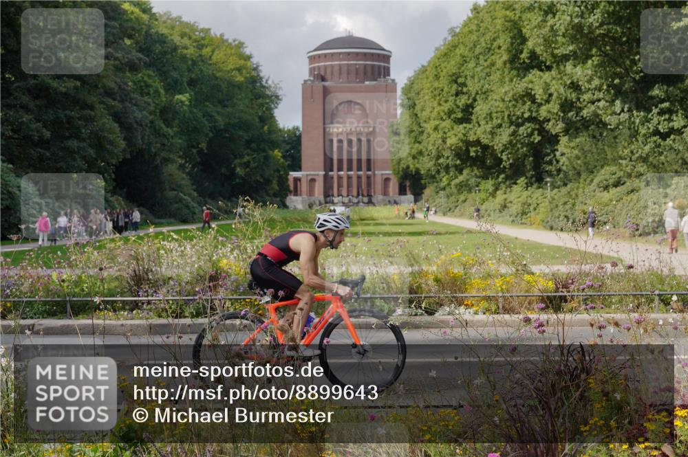 14.09.2025 - Stadtparktriathlon Michael Burmester http://msf.ph/oto/8899643 14.09.2025 12:58:48 Radfahren 1295, 1356, 1369, 1391, 1443, 1446, 1459 meine-sportfotos.de