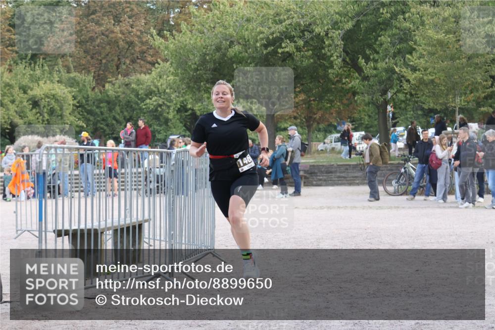 14.09.2025 - Stadtparktriathlon Strokosch-Dieckow http://msf.ph/oto/8899650 14.09.2025 14:15:32 Ziel 1465 meine-sportfotos.de
