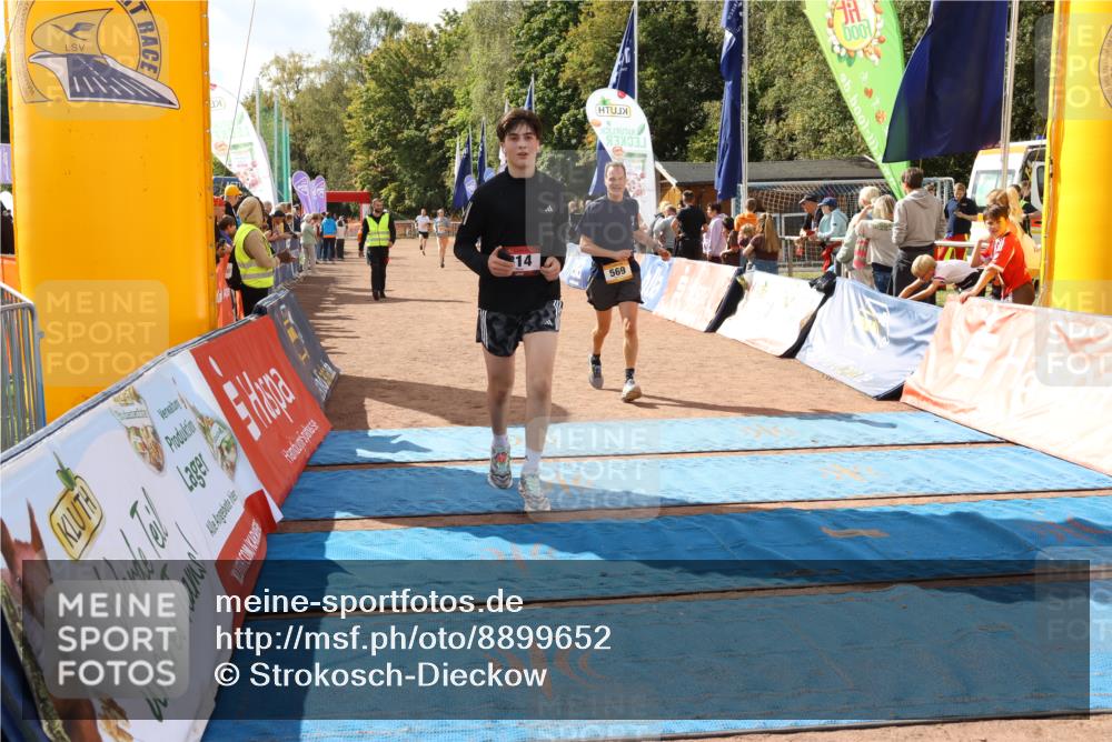 14.09.2025 - Airport Race Strokosch-Dieckow http://msf.ph/oto/8899652 14.09.2025 12:27:42 Ziel 569, 814, 1827, 1907 meine-sportfotos.de