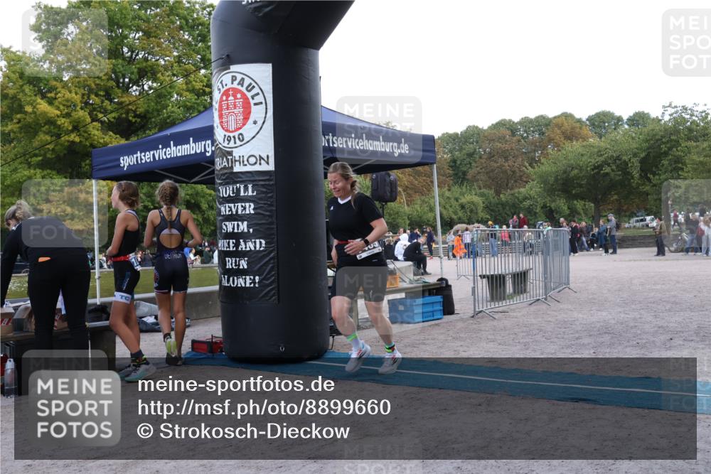 14.09.2025 - Stadtparktriathlon Strokosch-Dieckow http://msf.ph/oto/8899660 14.09.2025 14:15:34 Ziel 1465, 1649 meine-sportfotos.de