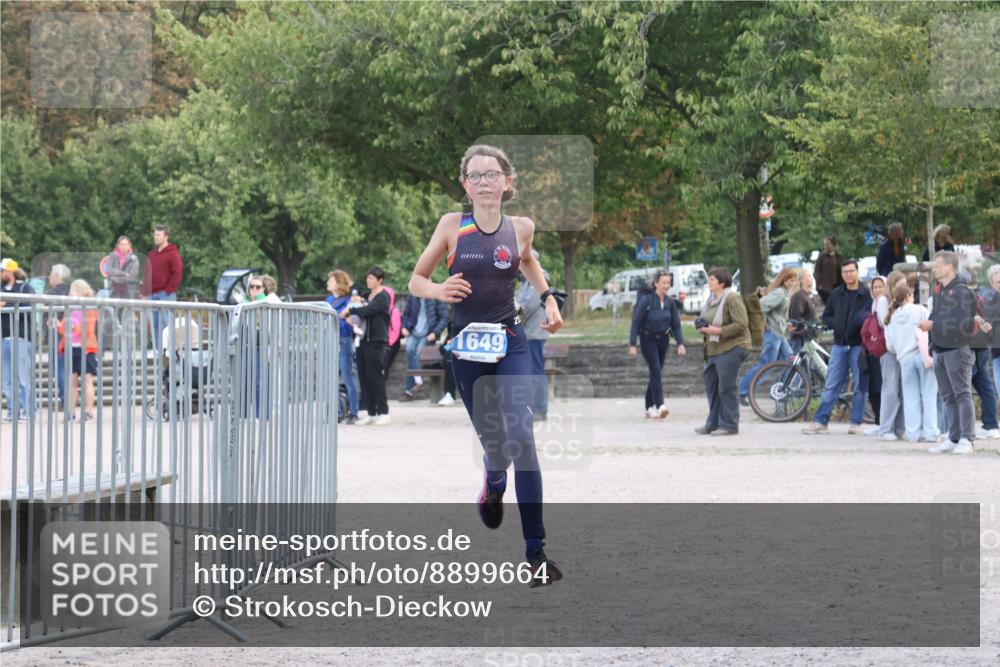 14.09.2025 - Stadtparktriathlon Strokosch-Dieckow http://msf.ph/oto/8899664 14.09.2025 14:15:38 Ziel 1465, 1649 meine-sportfotos.de
