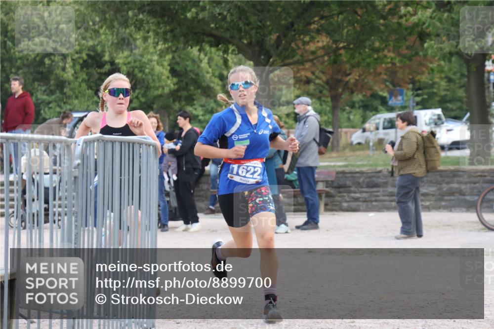14.09.2025 - Stadtparktriathlon Strokosch-Dieckow http://msf.ph/oto/8899700 14.09.2025 14:16:00 Ziel 1622, 1645 meine-sportfotos.de