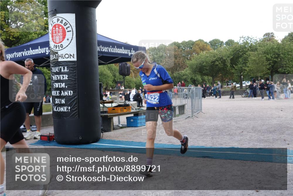 14.09.2025 - Stadtparktriathlon Strokosch-Dieckow http://msf.ph/oto/8899721 14.09.2025 14:16:03 Ziel 1622, 1640, 1645 meine-sportfotos.de