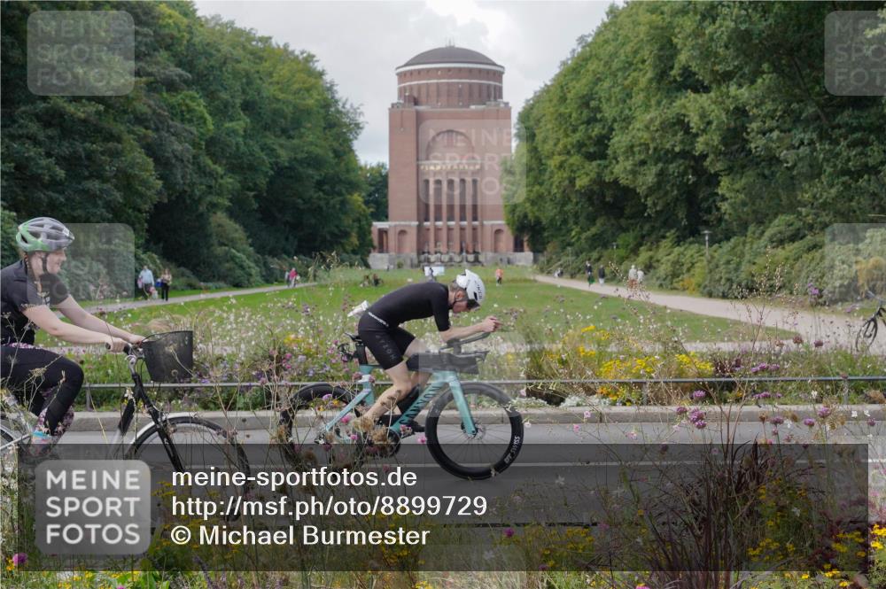 14.09.2025 - Stadtparktriathlon Michael Burmester http://msf.ph/oto/8899729 14.09.2025 12:59:39 Radfahren 1275, 1312, 1335, 1359, 1396, 1404, 1413, 1430, 1451, 1484 meine-sportfotos.de