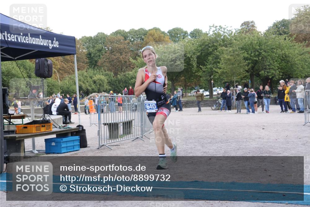 14.09.2025 - Stadtparktriathlon Strokosch-Dieckow http://msf.ph/oto/8899732 14.09.2025 14:16:08 Ziel 1622, 1640, 1645 meine-sportfotos.de