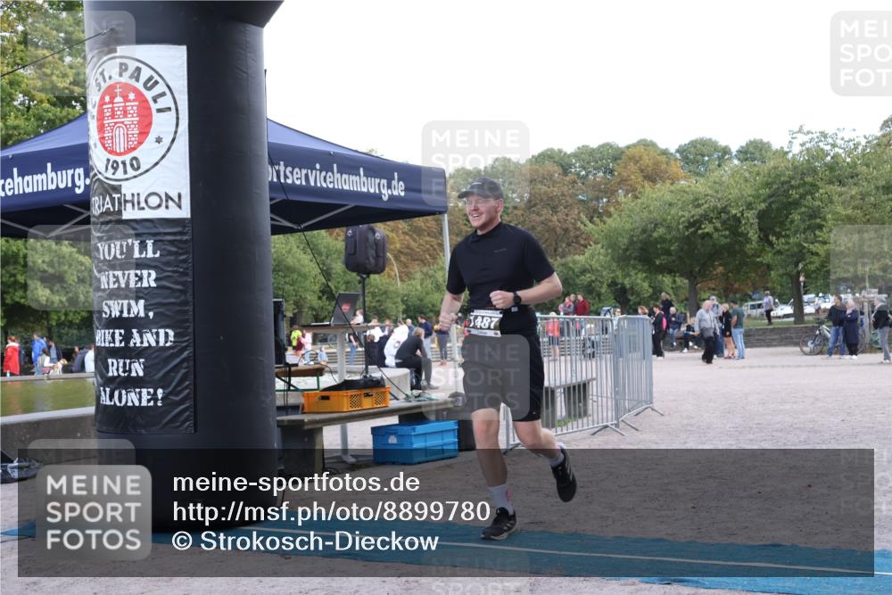 14.09.2025 - Stadtparktriathlon Strokosch-Dieckow http://msf.ph/oto/8899780 14.09.2025 14:16:36 Ziel 1487 meine-sportfotos.de