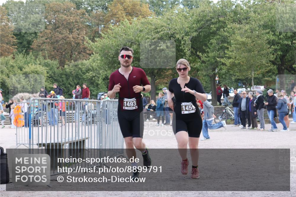 14.09.2025 - Stadtparktriathlon Strokosch-Dieckow http://msf.ph/oto/8899791 14.09.2025 14:16:55 Ziel 1459, 1493 meine-sportfotos.de