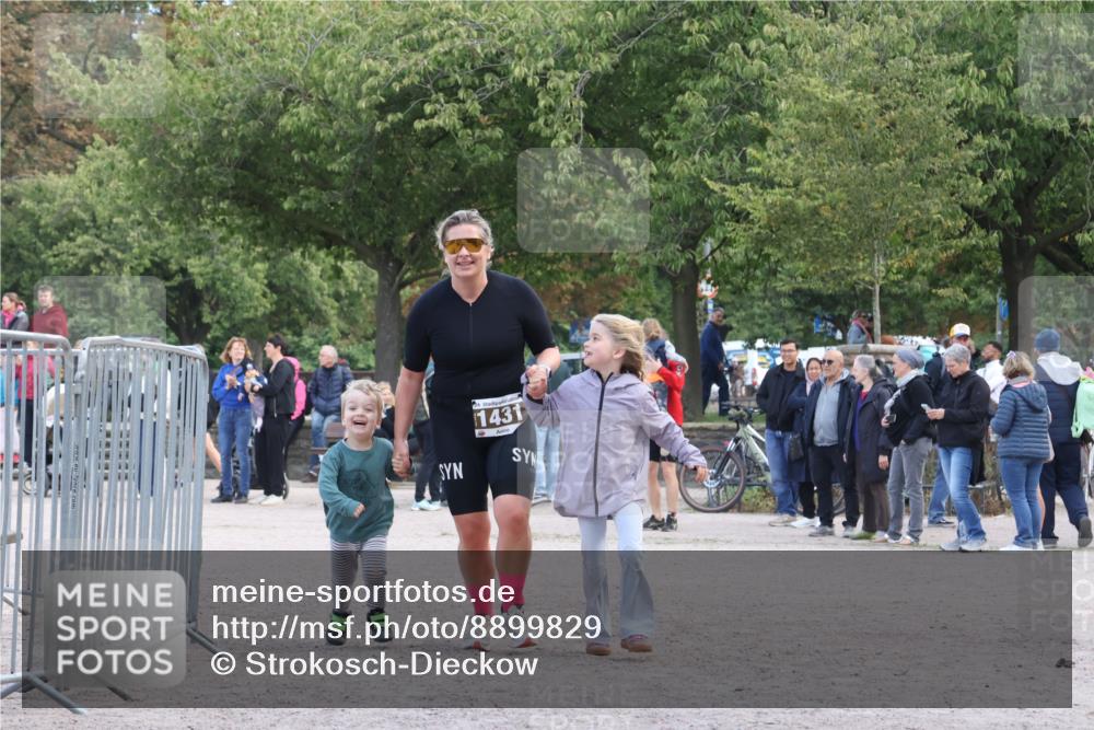 14.09.2025 - Stadtparktriathlon Strokosch-Dieckow http://msf.ph/oto/8899829 14.09.2025 14:17:18 Ziel 1431 meine-sportfotos.de