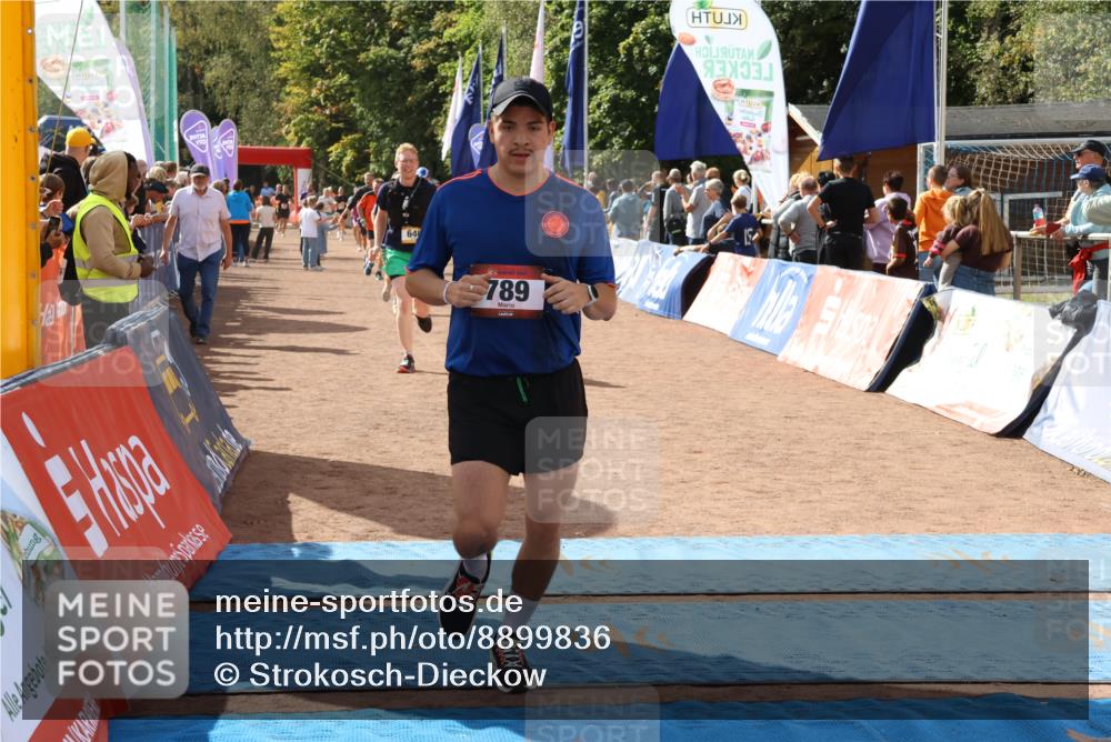 14.09.2025 - Airport Race Strokosch-Dieckow http://msf.ph/oto/8899836 14.09.2025 12:28:02 Ziel 33, 139, 222, 498, 646, 789, 1897, 1988 meine-sportfotos.de