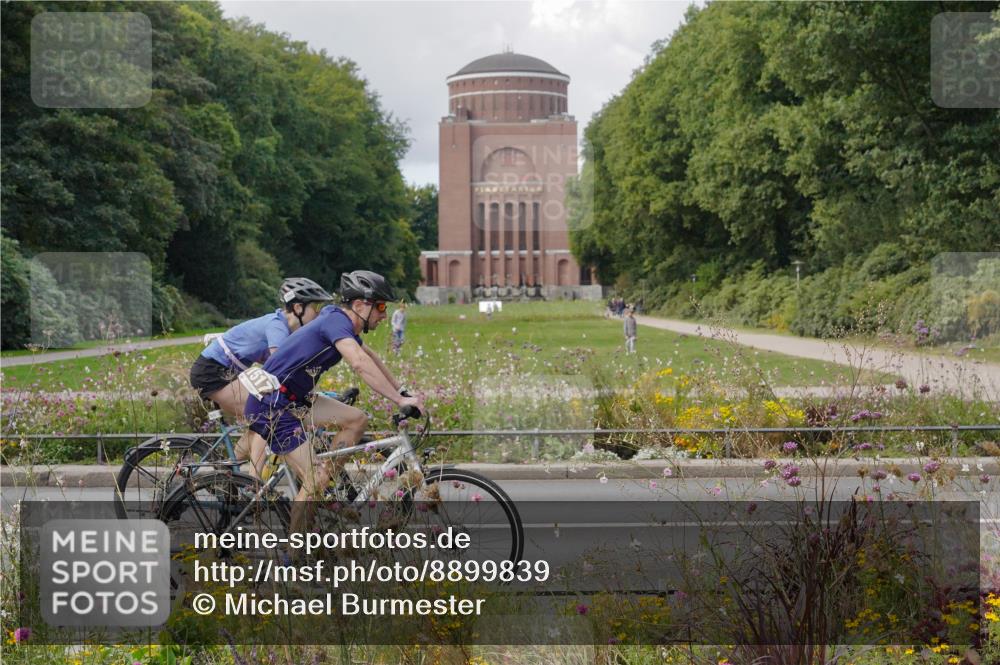 14.09.2025 - Stadtparktriathlon Michael Burmester http://msf.ph/oto/8899839 14.09.2025 13:01:01 Radfahren 1285, 1351, 1427, 1432, 1460, 1462, 1517 meine-sportfotos.de
