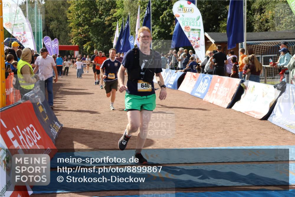 14.09.2025 - Airport Race Strokosch-Dieckow http://msf.ph/oto/8899867 14.09.2025 12:28:05 Ziel 33, 139, 222, 281, 365, 498, 646, 716, 789, 1897, 1988, 4032 meine-sportfotos.de