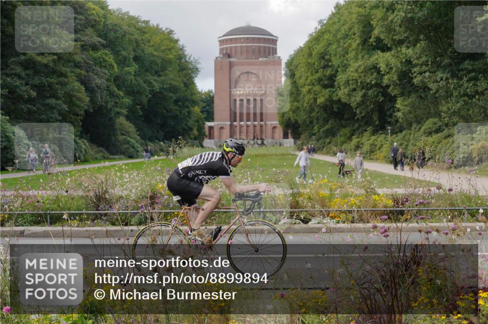 14.09.2025 - Stadtparktriathlon Michael Burmester http://msf.ph/oto/8899894 14.09.2025 13:01:23 Radfahren 1236, 1303, 1341, 1353, 1360, 1368, 1420, 1438, 1439, 1454, 1469, 1496, 1504, 1506, 1508, 1515 meine-sportfotos.de