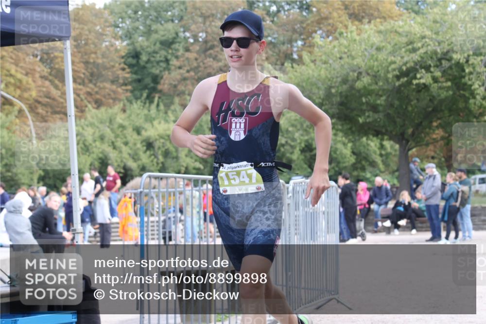 14.09.2025 - Stadtparktriathlon Strokosch-Dieckow http://msf.ph/oto/8899898 14.09.2025 14:18:07 Ziel 1547 meine-sportfotos.de