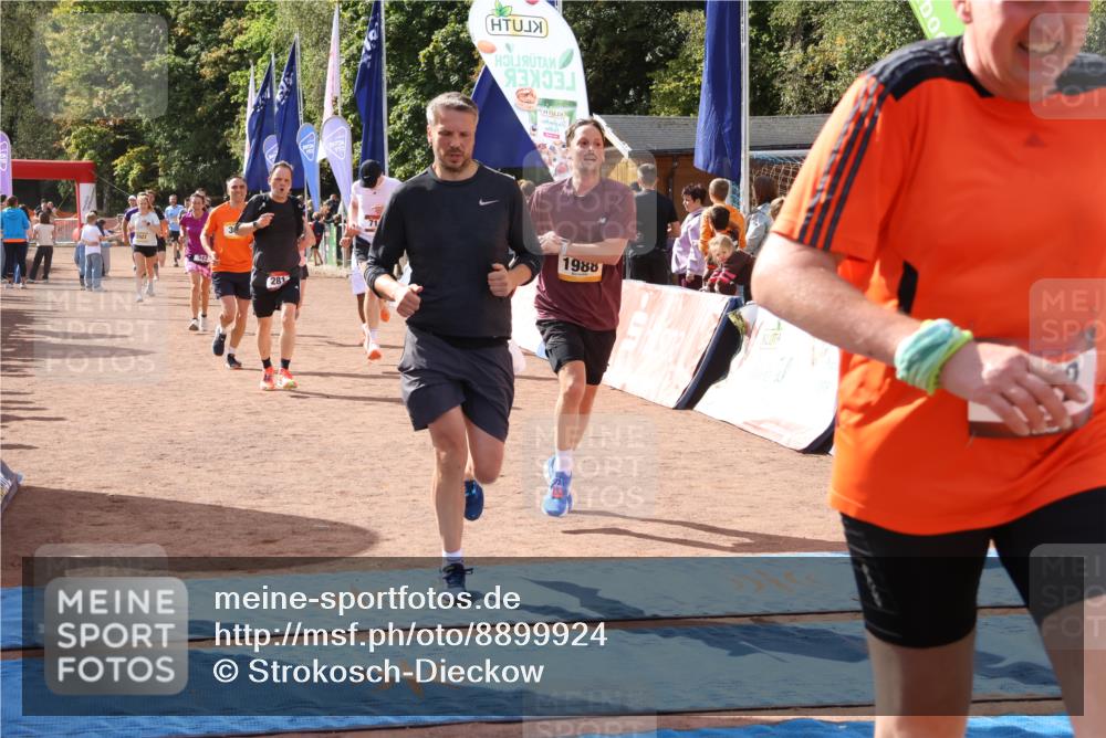 14.09.2025 - Airport Race Strokosch-Dieckow http://msf.ph/oto/8899924 14.09.2025 12:28:10 Ziel 33, 126, 139, 222, 242, 281, 365, 498, 716, 1073, 1897, 1988, 2022, 2023, 4032, 4129 meine-sportfotos.de