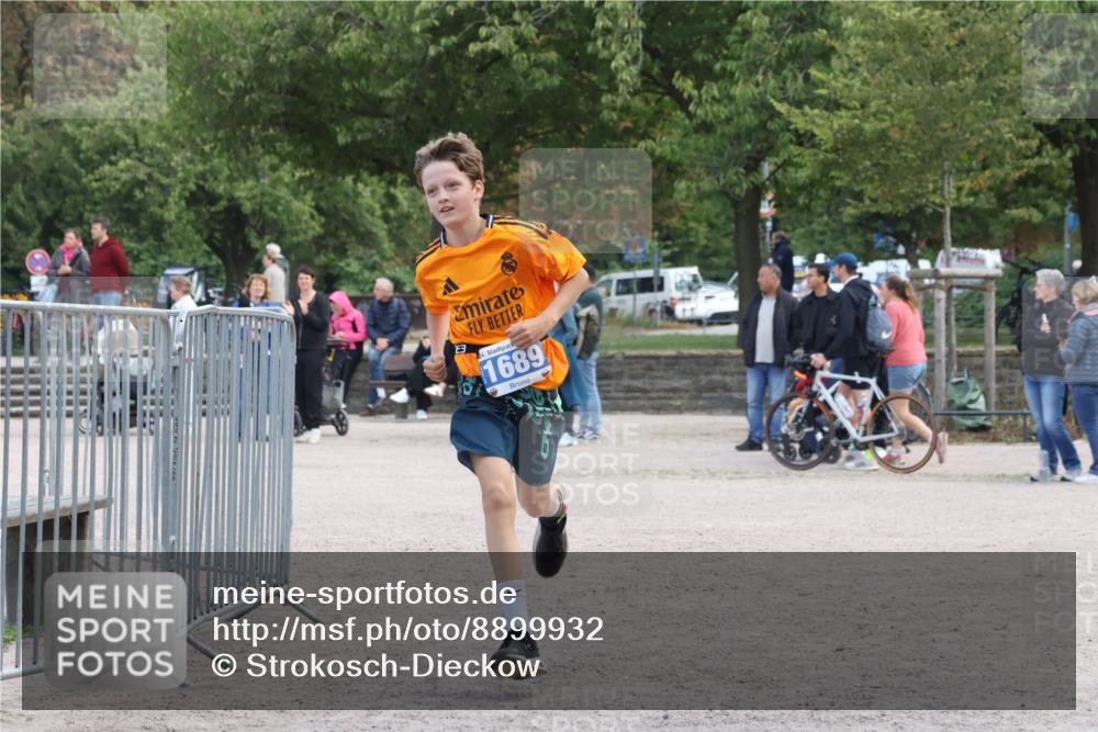 14.09.2025 - Stadtparktriathlon Strokosch-Dieckow http://msf.ph/oto/8899932 14.09.2025 14:19:25 Ziel 1689 meine-sportfotos.de