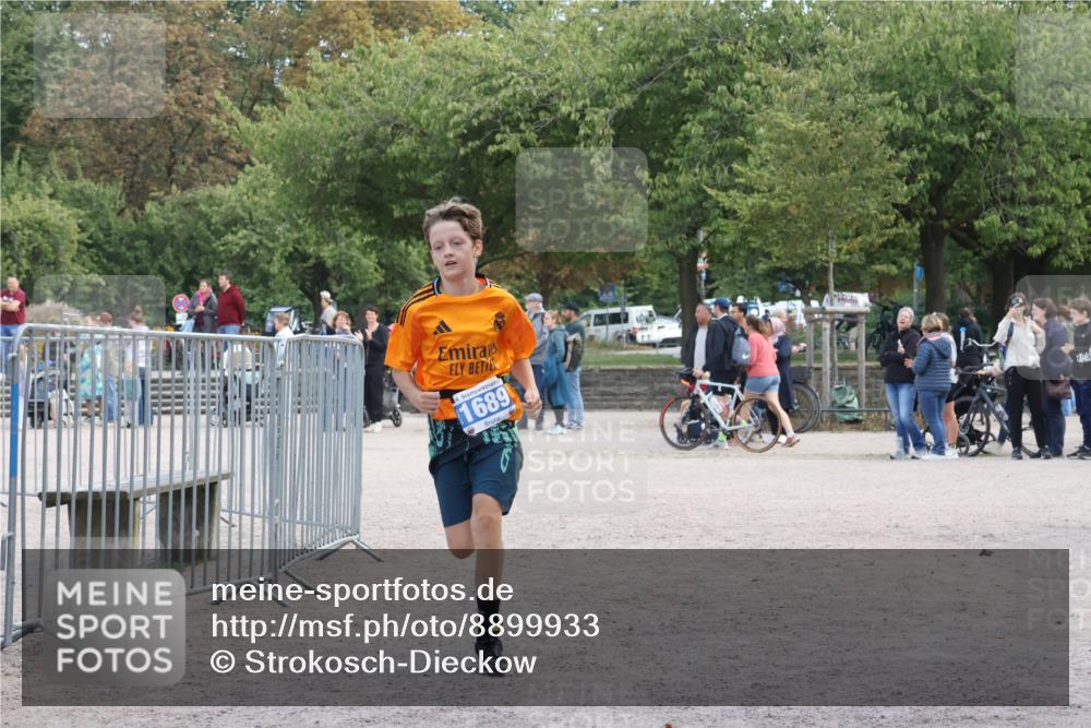 14.09.2025 - Stadtparktriathlon Strokosch-Dieckow http://msf.ph/oto/8899933 14.09.2025 14:19:25 Ziel 1689 meine-sportfotos.de