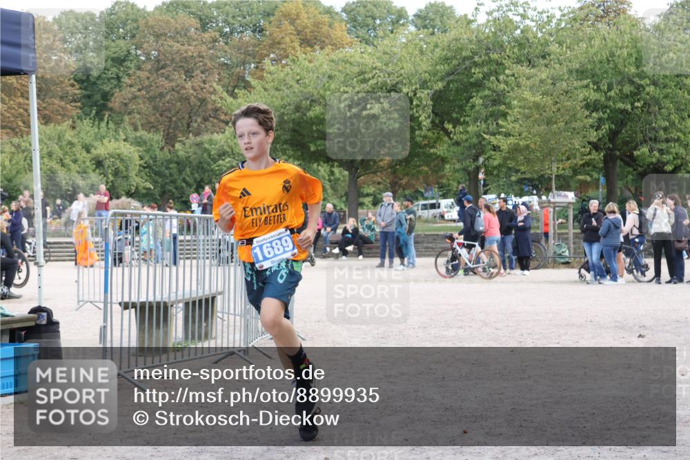 14.09.2025 - Stadtparktriathlon Strokosch-Dieckow http://msf.ph/oto/8899935 14.09.2025 14:19:25 Ziel 1689 meine-sportfotos.de