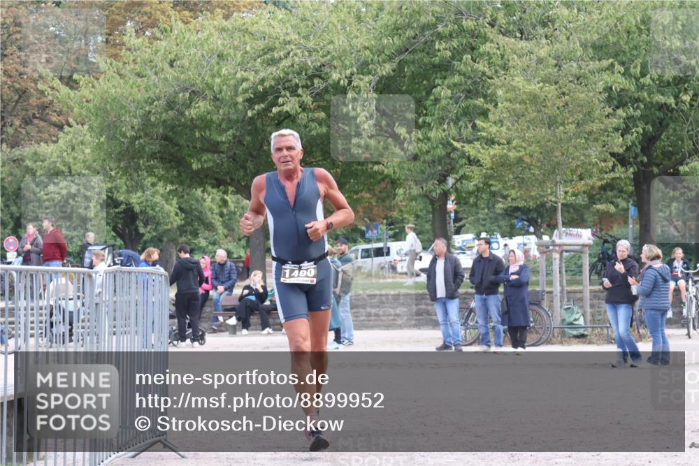 14.09.2025 - Stadtparktriathlon Strokosch-Dieckow http://msf.ph/oto/8899952 14.09.2025 14:19:35 Ziel 1476, 1490, 1628, 1635 meine-sportfotos.de